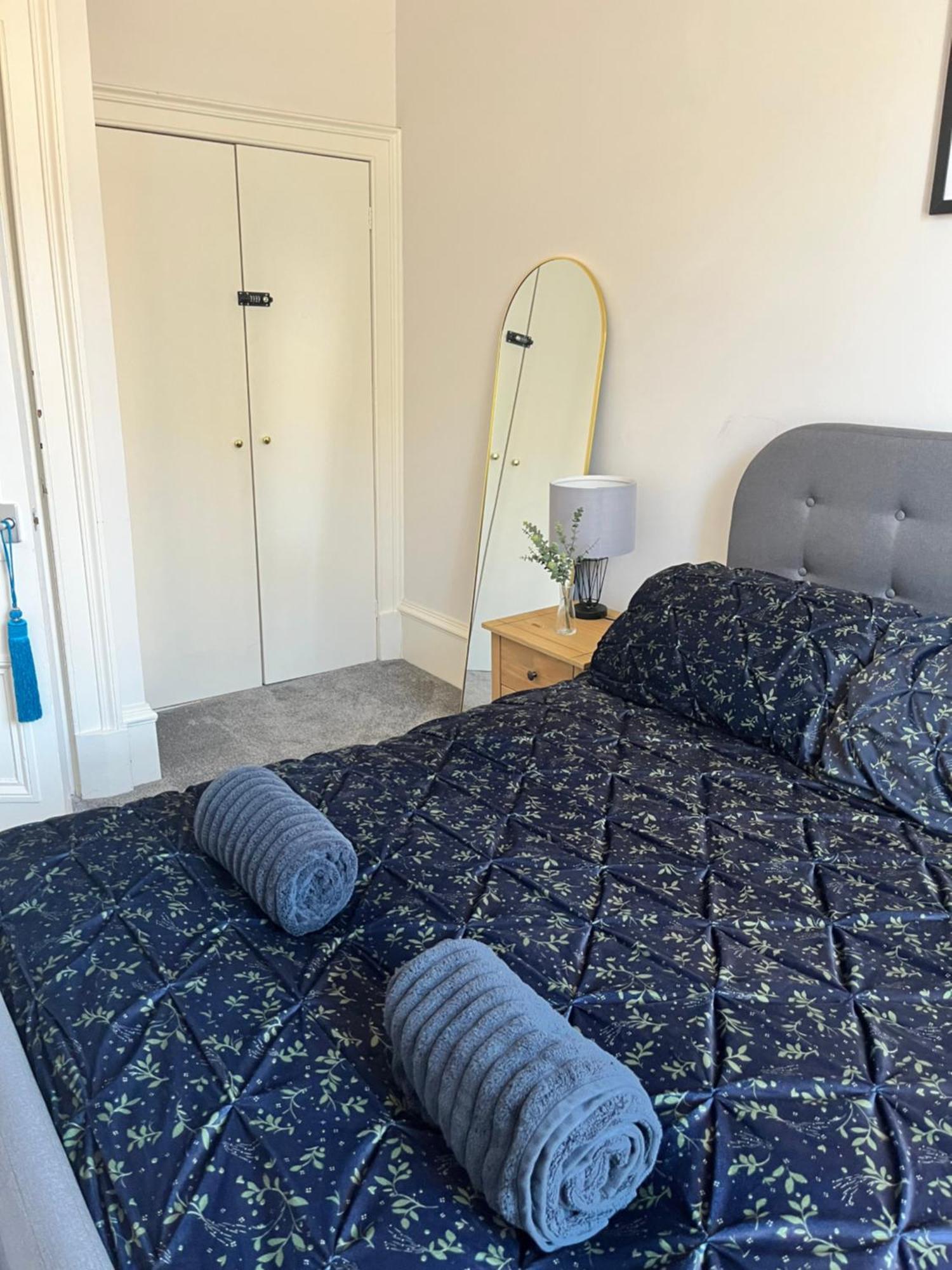 Apartamento Theflatinjed Jedburgh Exterior foto